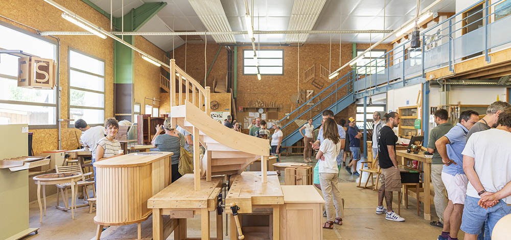 Promotion 2024/2025 de l'École Supérieure d'Ébénisterie de Haute Provence